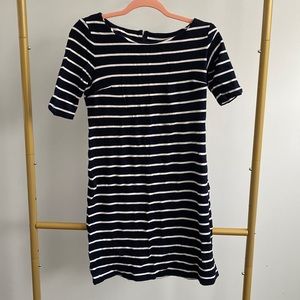 Beautiful Banana Republic dress blue and white stripes. Size 2 in good condition